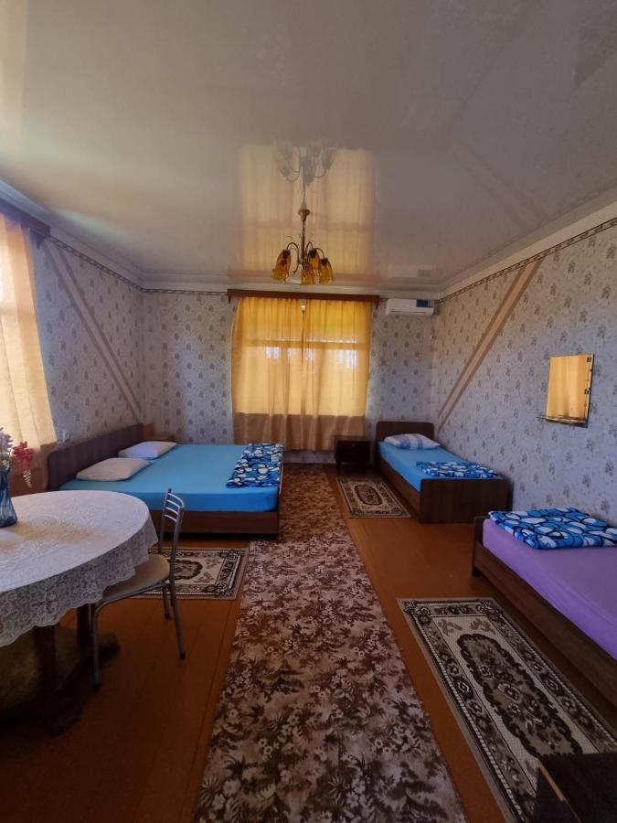 Guesthouse At Oleg'S Zolotoy Bereg กูเดาทา ภายนอก รูปภาพ